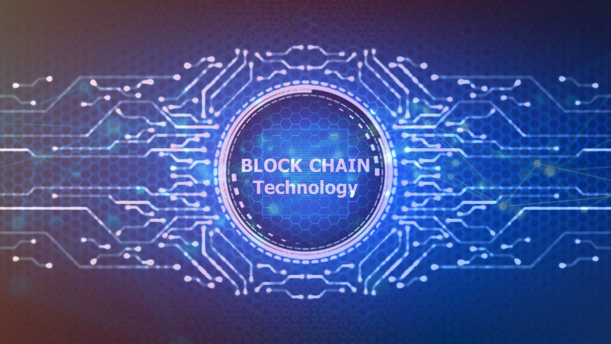 Risk Management Through Blockchain Technology in Financial Services