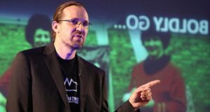 Ex-Microsoft Futurist on Why Businesses Must Rethink Tech