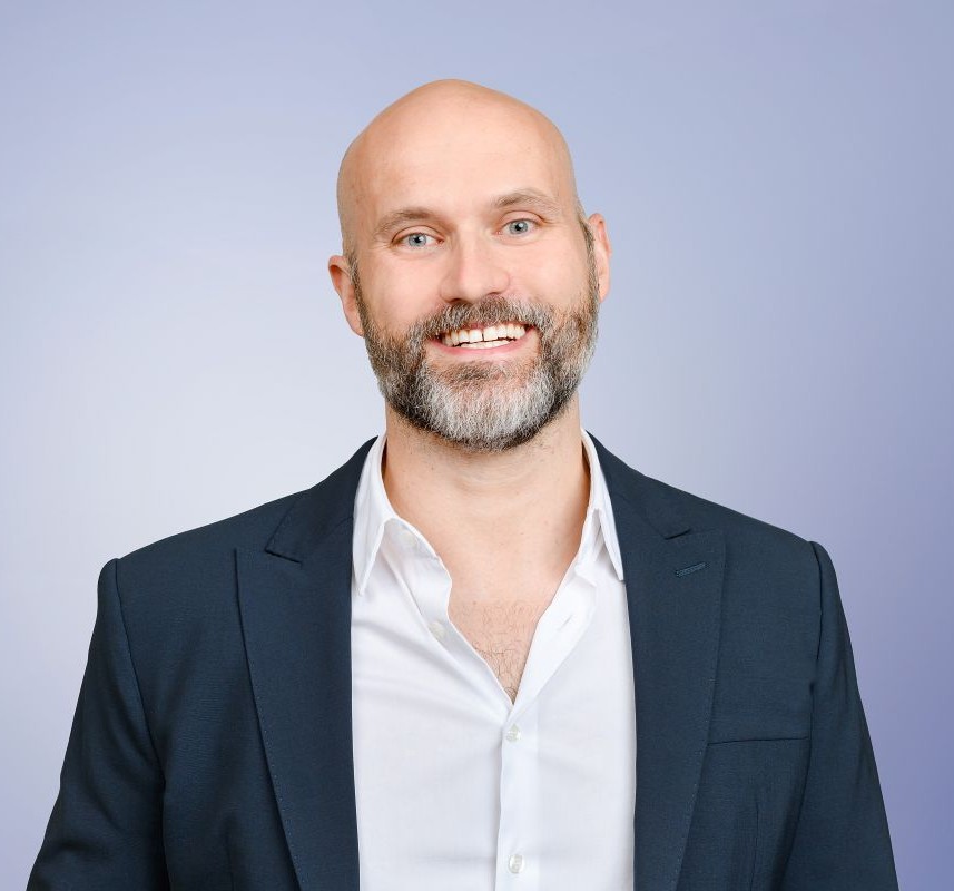 Fraud detection should prioritise behavioural insights as well as technical capabilities 1 Ben Booth